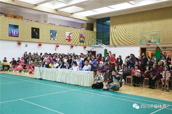 “运动成都·活力高新”2018年高新区校园足球啦啦操比赛（预赛）